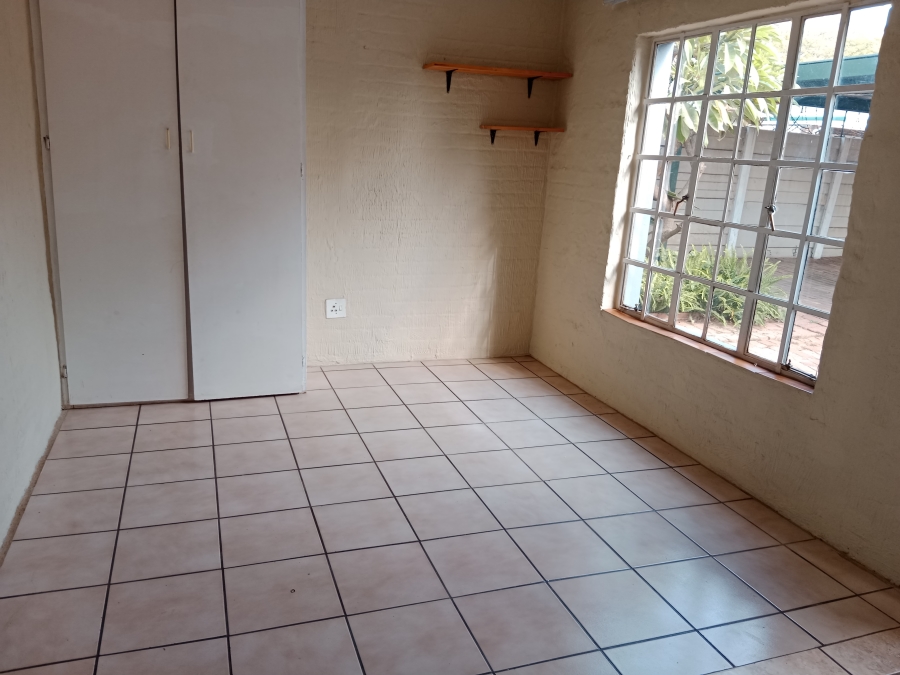 1 Bedroom Property for Sale in Riviera Gauteng