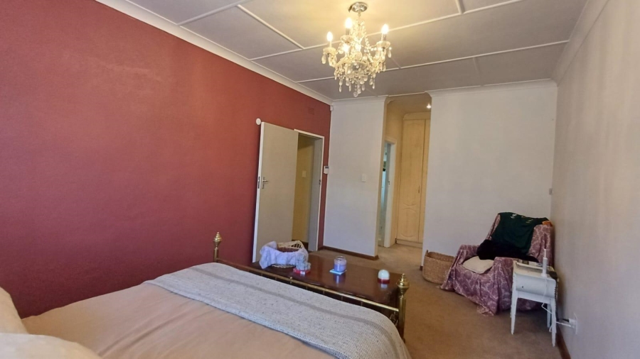 To Let 3 Bedroom Property for Rent in Linmeyer Gauteng