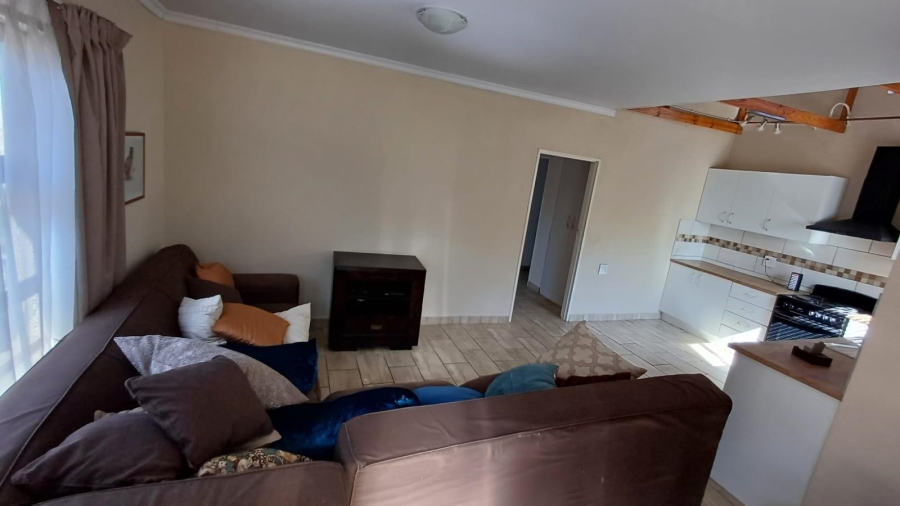 To Let 3 Bedroom Property for Rent in Linmeyer Gauteng