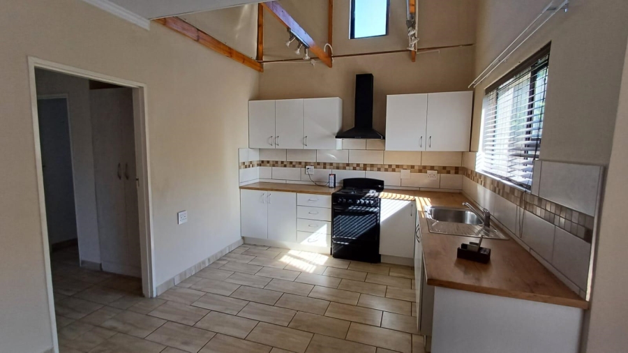 To Let 3 Bedroom Property for Rent in Linmeyer Gauteng