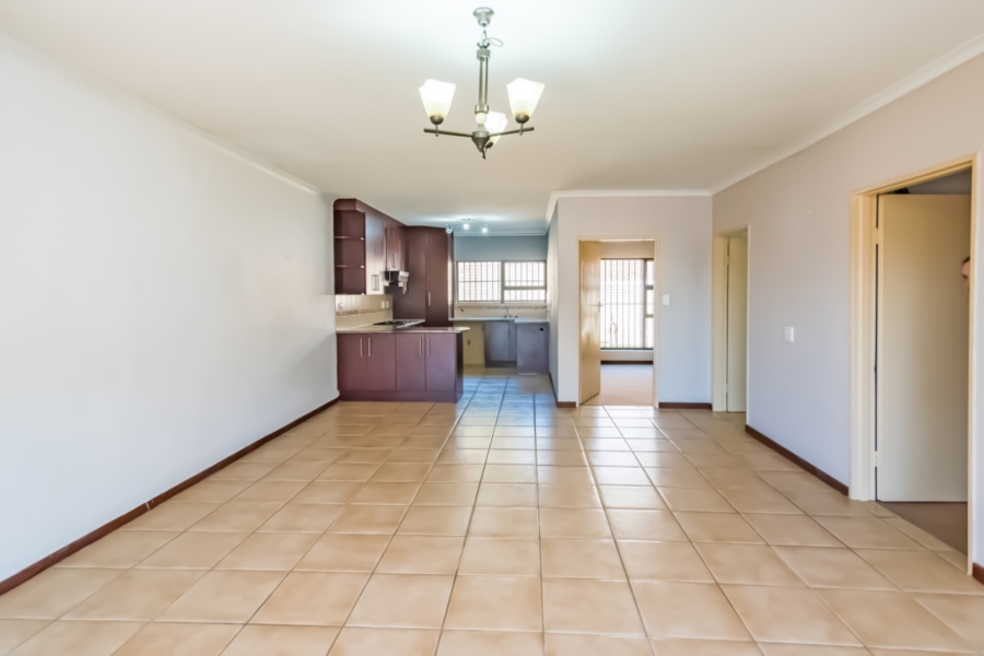 2 Bedroom Property for Sale in Monument Gauteng