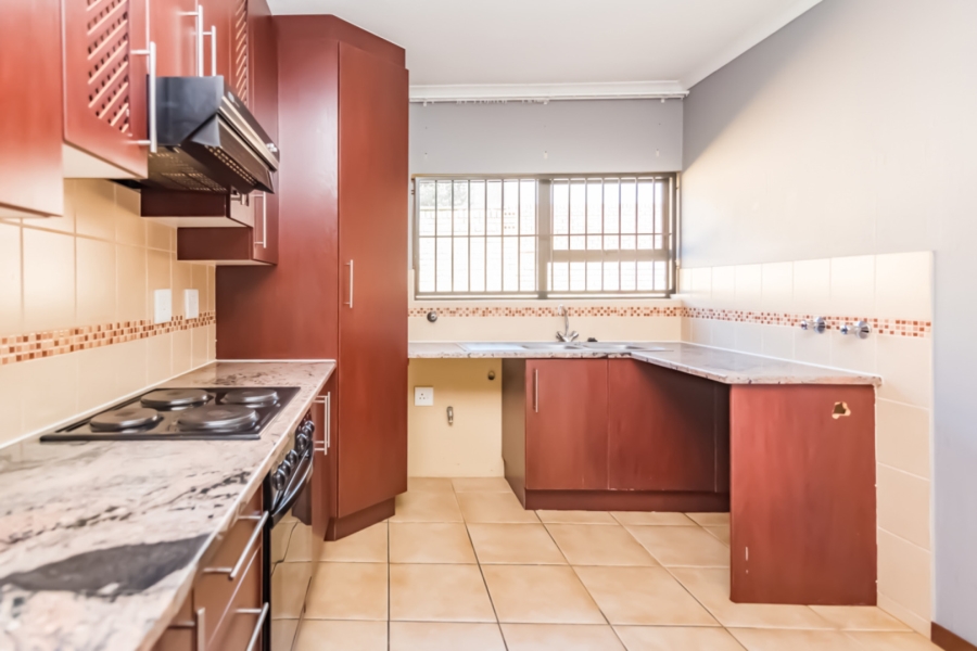 2 Bedroom Property for Sale in Monument Gauteng