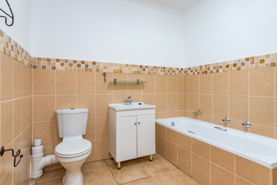 2 Bedroom Property for Sale in Monument Gauteng