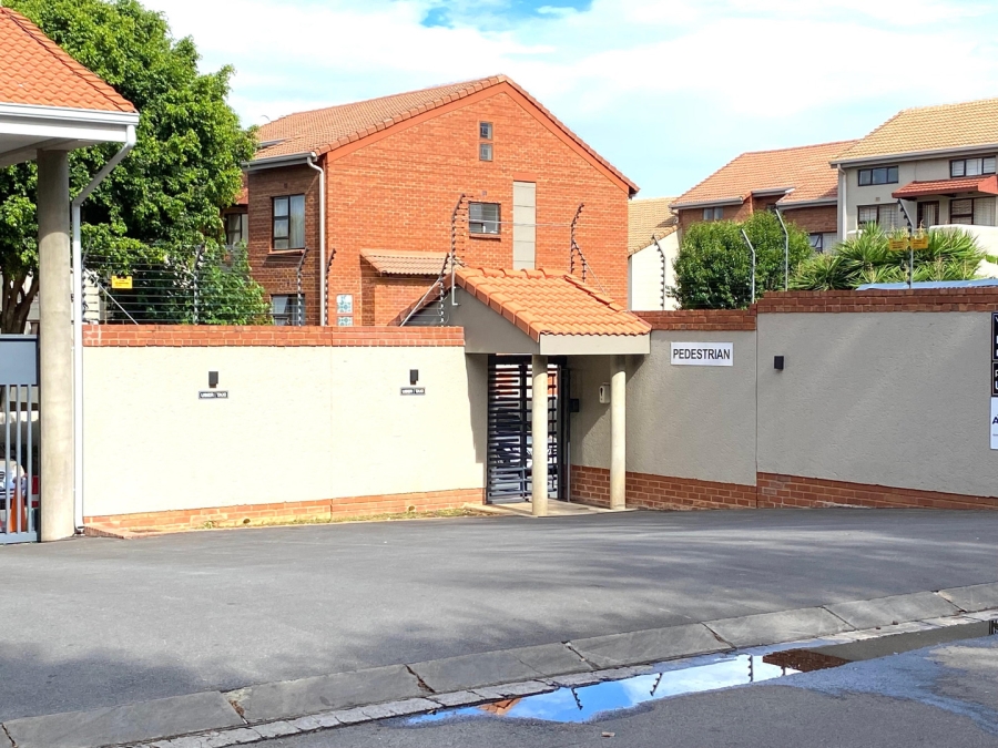 To Let 3 Bedroom Property for Rent in Morningside Gauteng