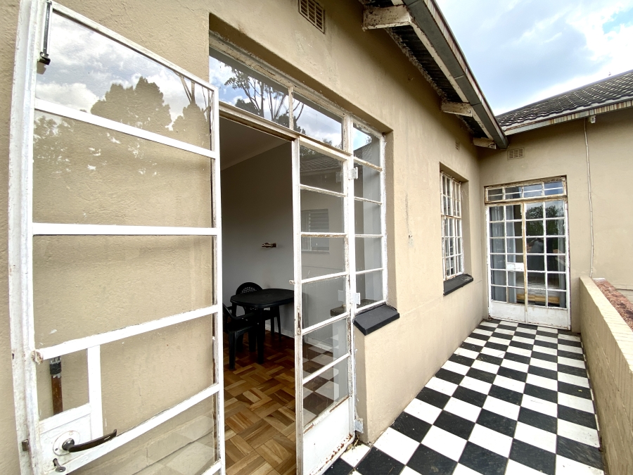 To Let 4 Bedroom Property for Rent in Observatory Gauteng