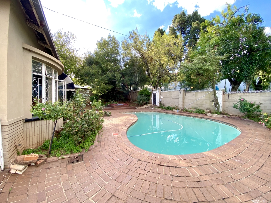 To Let 4 Bedroom Property for Rent in Observatory Gauteng