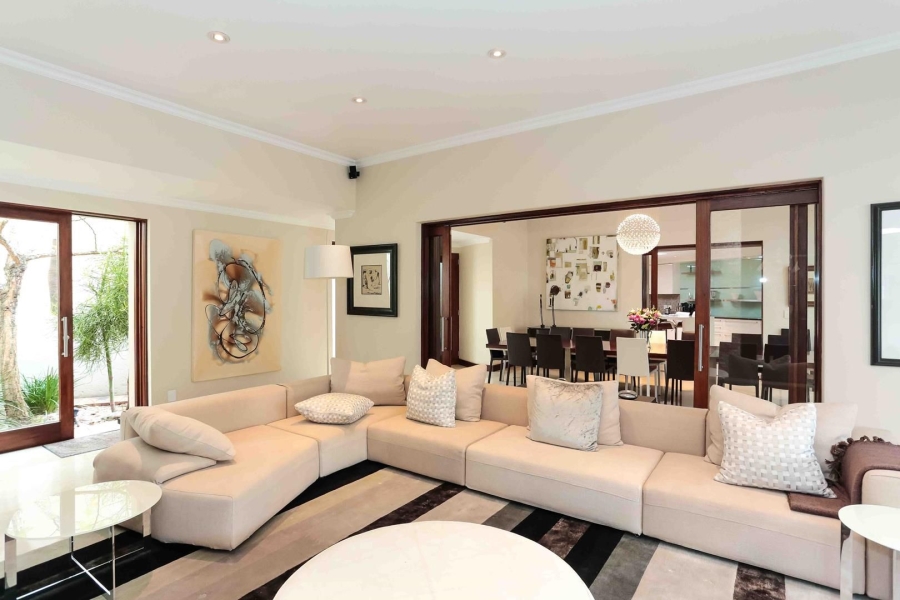 5 Bedroom Property for Sale in Sandhurst Gauteng