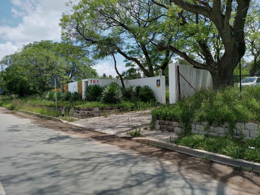 0 Bedroom Property for Sale in Linbro Park Gauteng