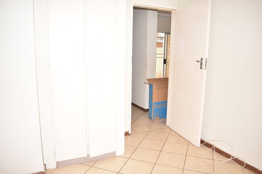 2 Bedroom Property for Sale in Wonderpark Estate Gauteng