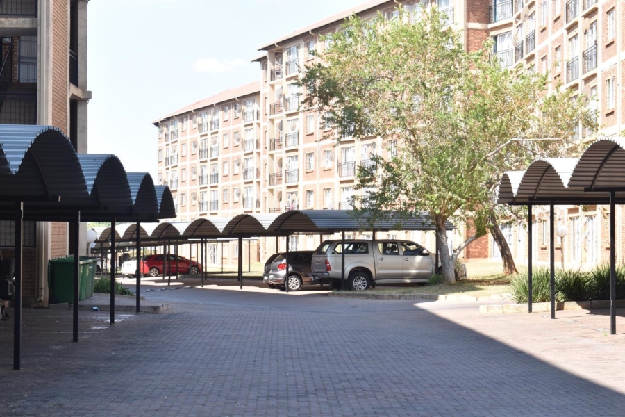 2 Bedroom Property for Sale in Doreg A H Gauteng