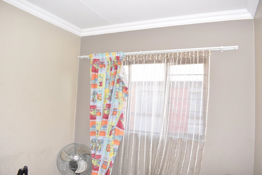 2 Bedroom Property for Sale in Andeon AH Gauteng