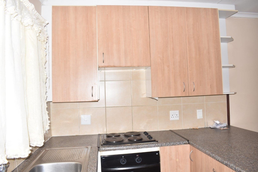 2 Bedroom Property for Sale in Wonderpark Estate Gauteng