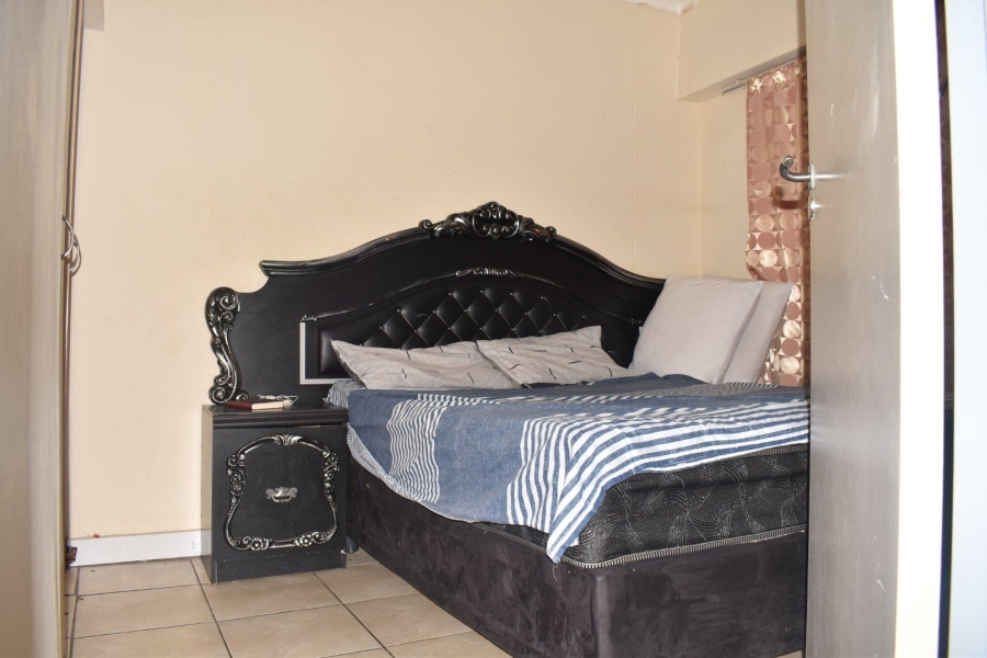 1 Bedroom Property for Sale in Hatfield Gauteng