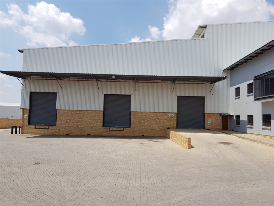 To Let commercial Property for Rent in Mostyn Park Gauteng