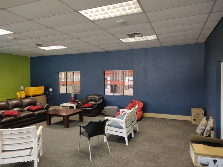 To Let commercial Property for Rent in Mostyn Park Gauteng