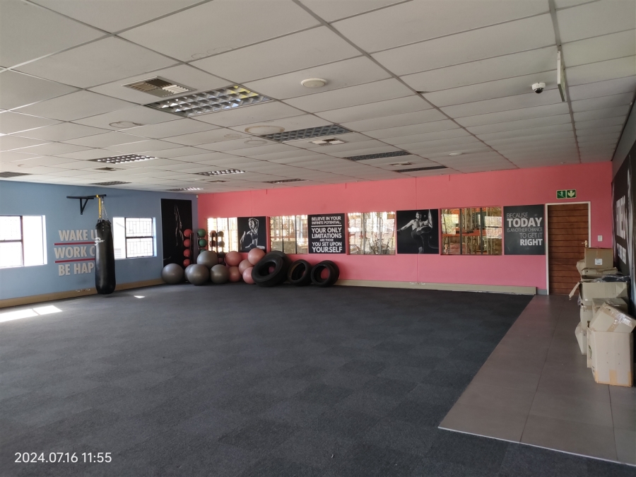 To Let commercial Property for Rent in Mostyn Park Gauteng