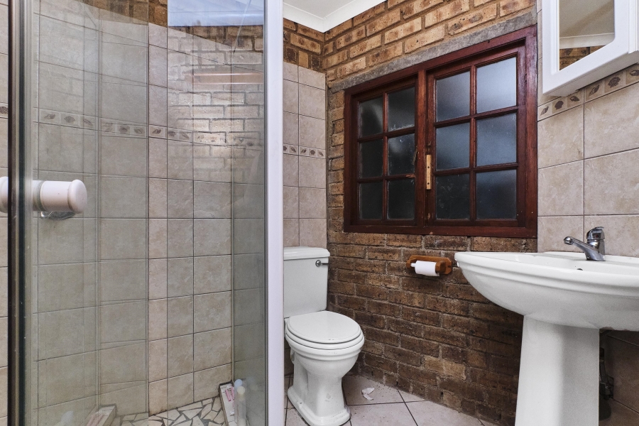 12 Bedroom Property for Sale in Monument Gauteng