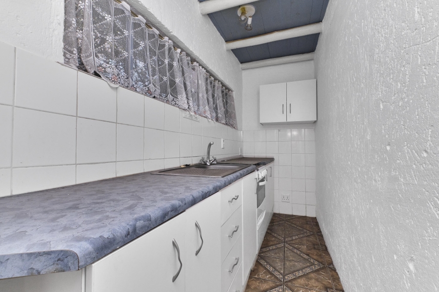 12 Bedroom Property for Sale in Monument Gauteng