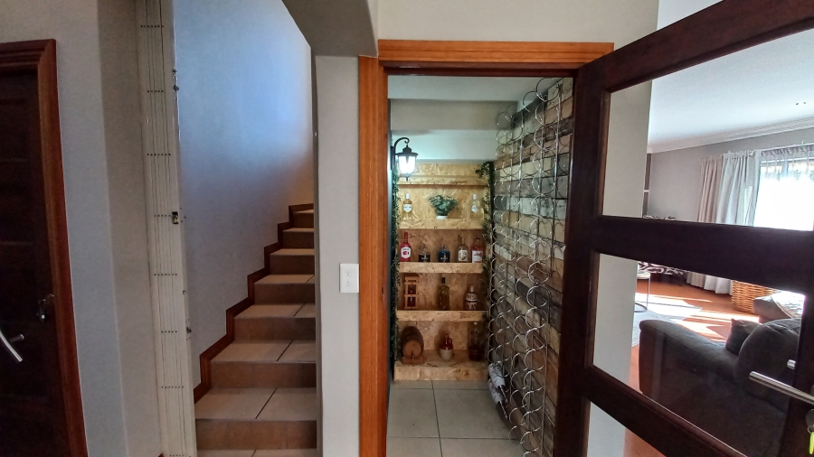 3 Bedroom Property for Sale in Sunward Park Gauteng