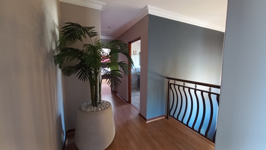 3 Bedroom Property for Sale in Sunward Park Gauteng