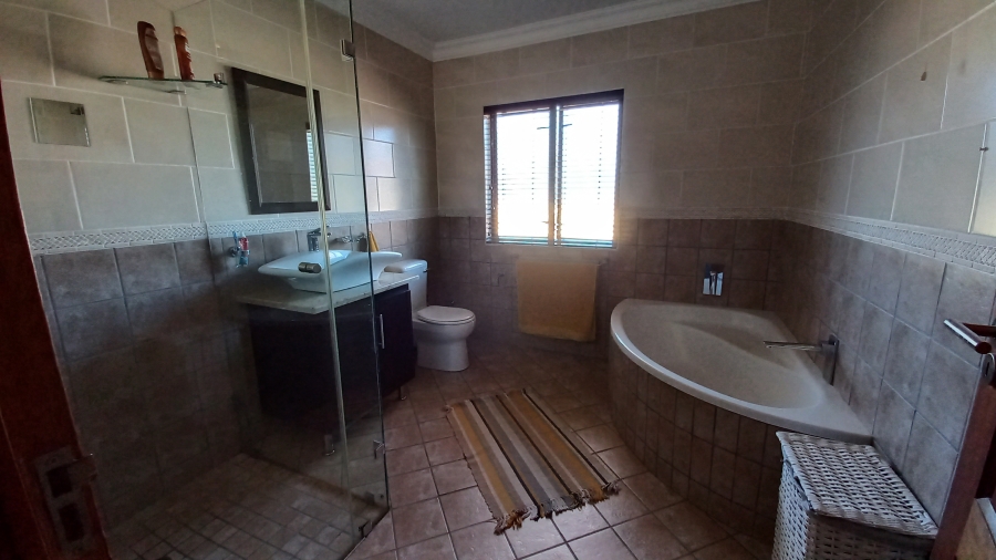 3 Bedroom Property for Sale in Sunward Park Gauteng