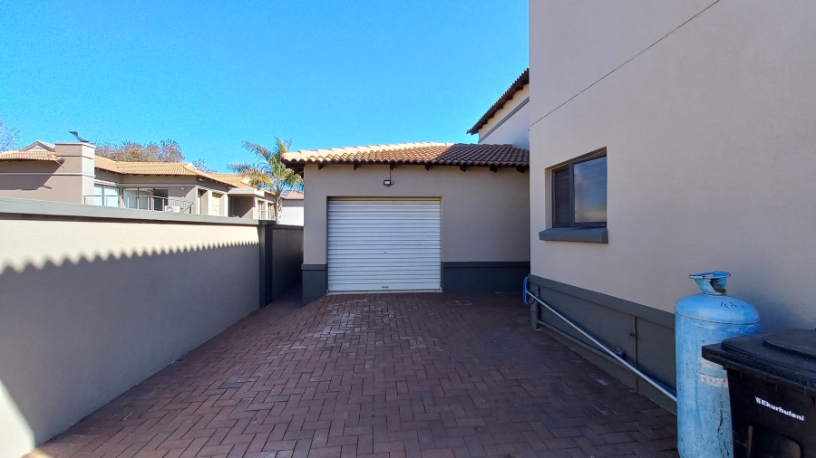 3 Bedroom Property for Sale in Sunward Park Gauteng