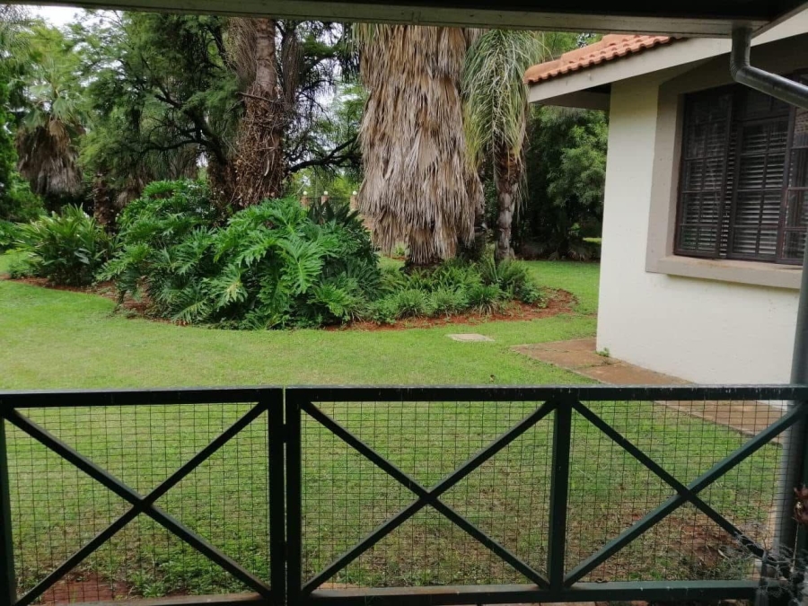 To Let 2 Bedroom Property for Rent in Doornpoort Gauteng