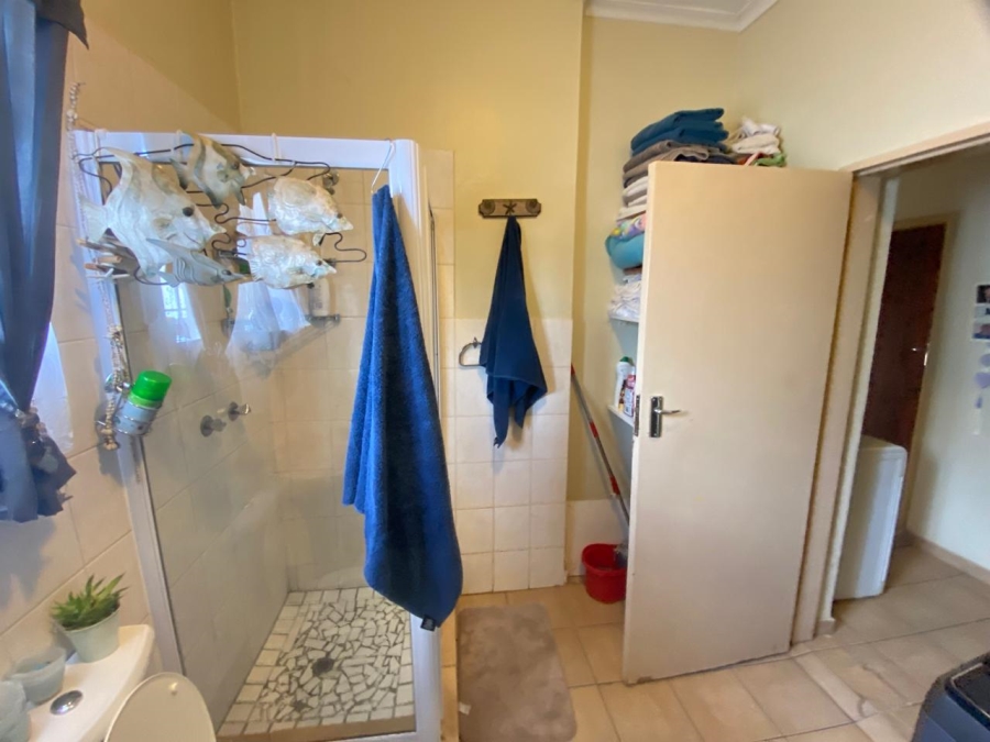 To Let 2 Bedroom Property for Rent in Waverley Gauteng