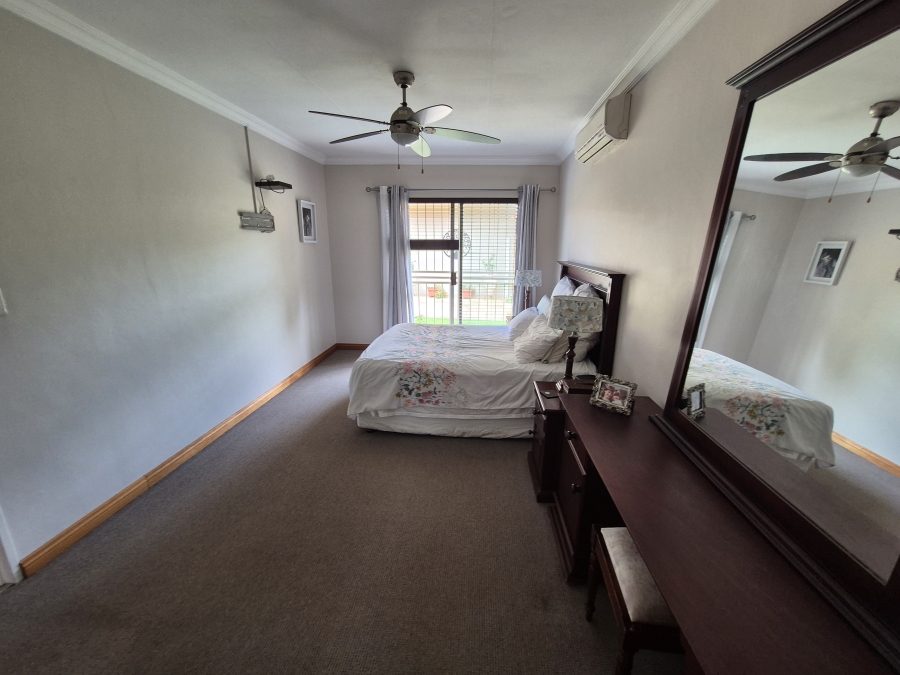 3 Bedroom Property for Sale in Eldoraigne Gauteng