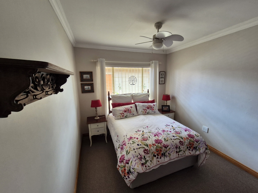 3 Bedroom Property for Sale in Eldoraigne Gauteng