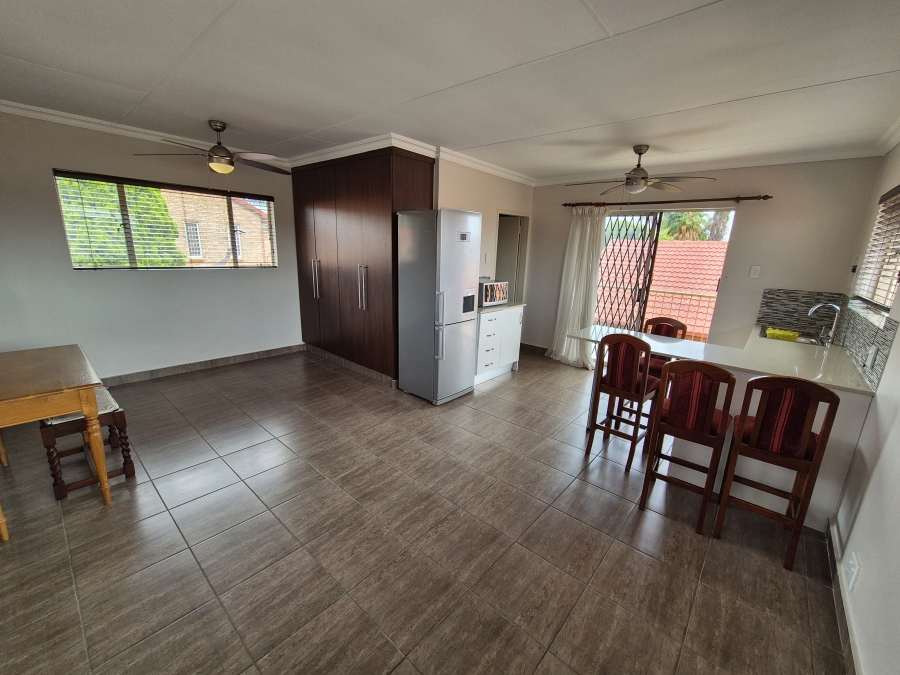 3 Bedroom Property for Sale in Eldoraigne Gauteng