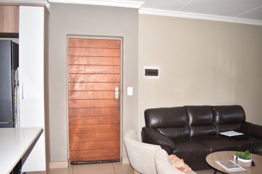 2 Bedroom Property for Sale in Pretoria West Gauteng