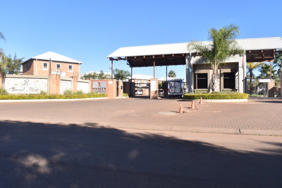 2 Bedroom Property for Sale in Pretoria West Gauteng