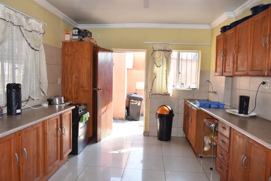 5 Bedroom Property for Sale in Booysens Gauteng