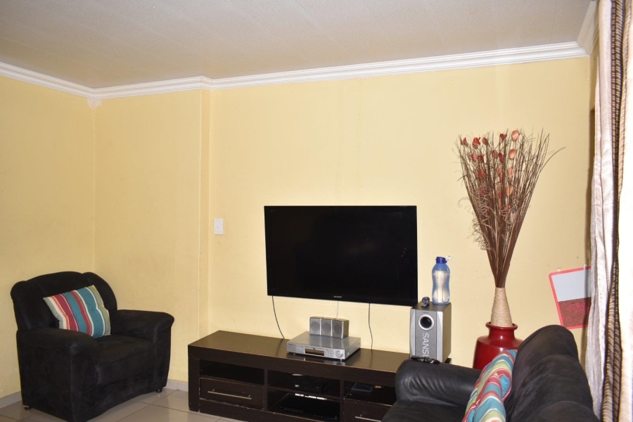 5 Bedroom Property for Sale in Booysens Gauteng