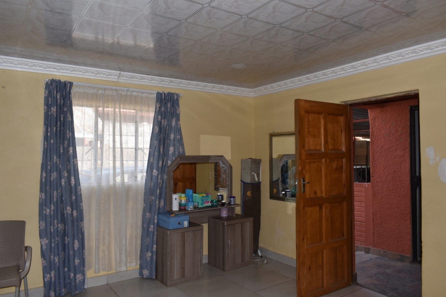 5 Bedroom Property for Sale in Booysens Gauteng