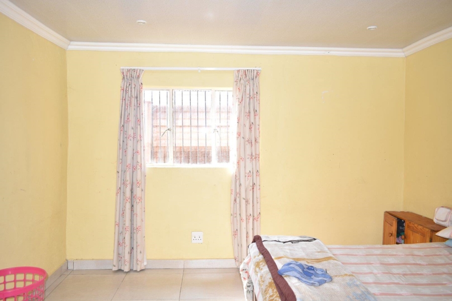 5 Bedroom Property for Sale in Booysens Gauteng