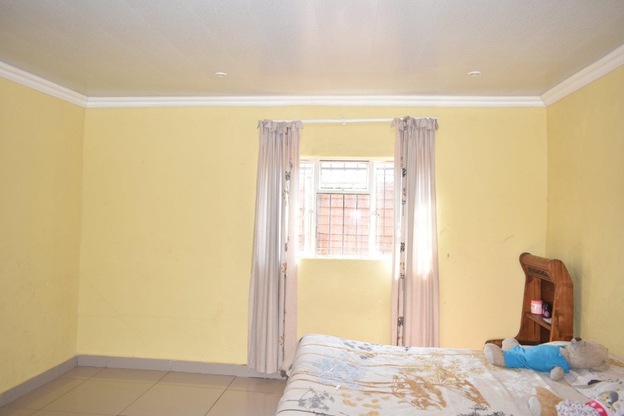 5 Bedroom Property for Sale in Booysens Gauteng