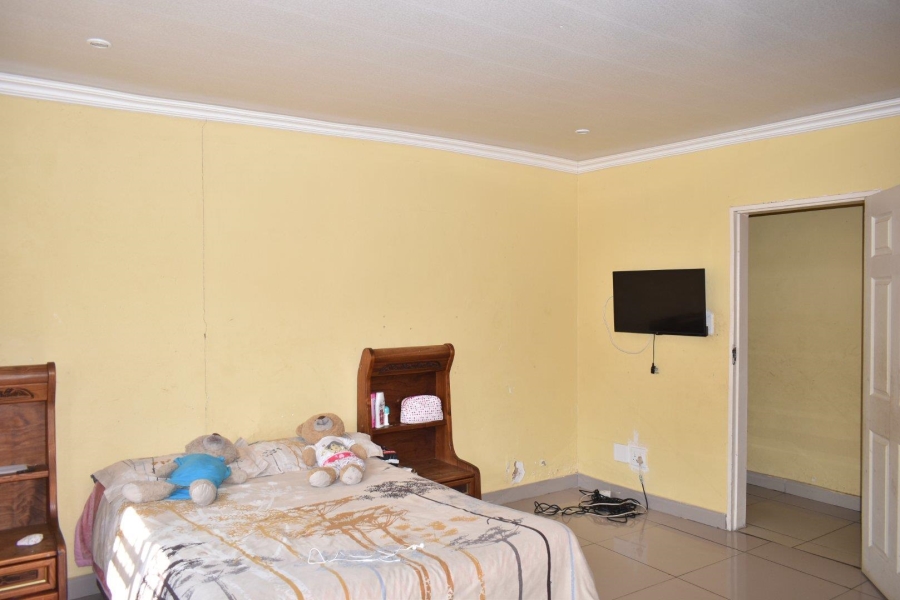 5 Bedroom Property for Sale in Booysens Gauteng