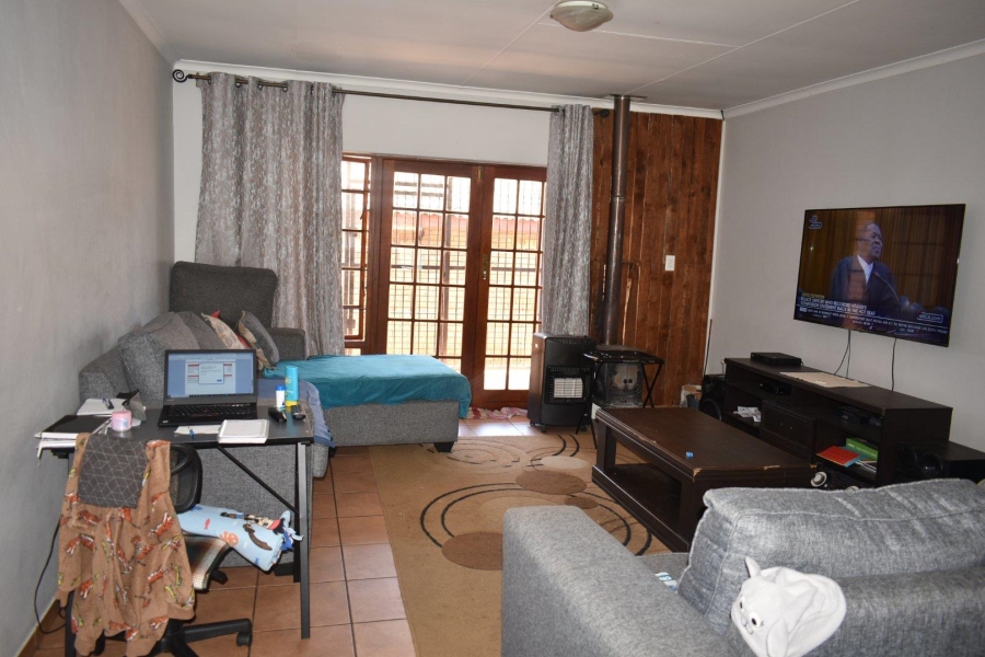 3 Bedroom Property for Sale in Theresa Park Gauteng