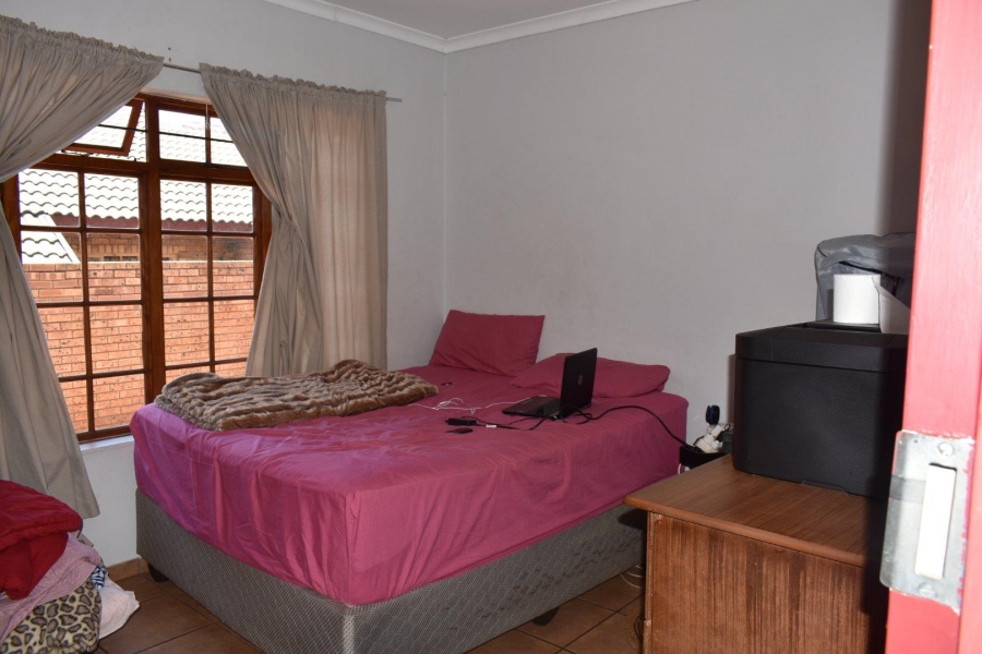 3 Bedroom Property for Sale in Theresa Park Gauteng