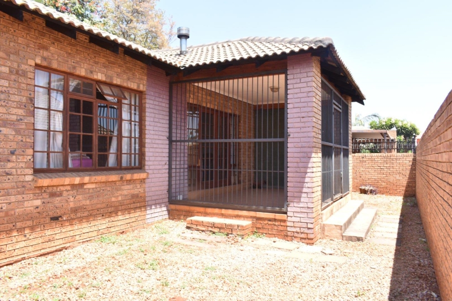 3 Bedroom Property for Sale in Theresa Park Gauteng