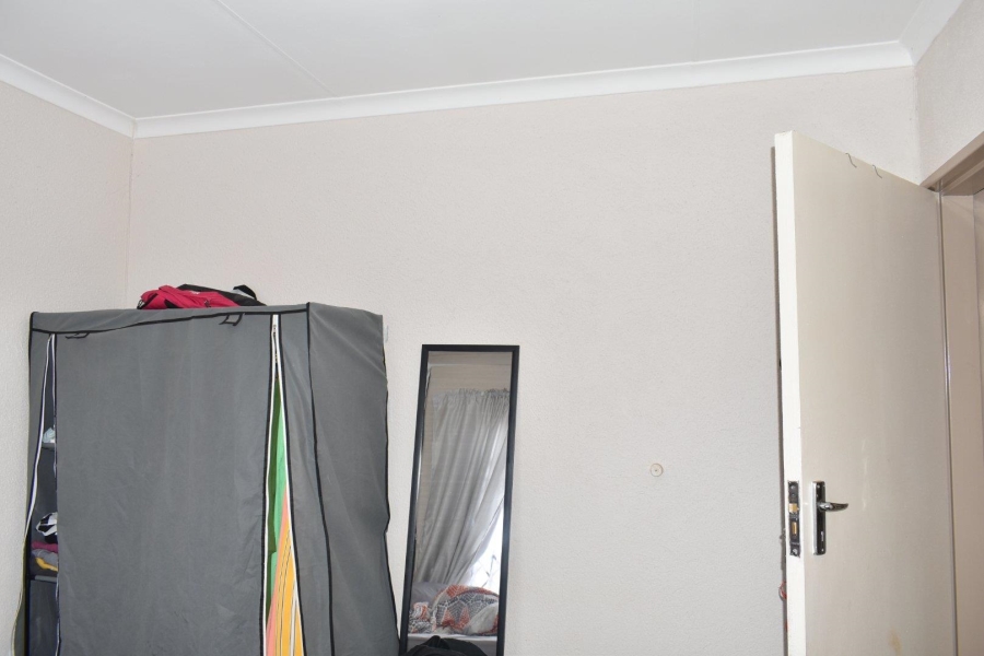 2 Bedroom Property for Sale in Rosslyn Gauteng