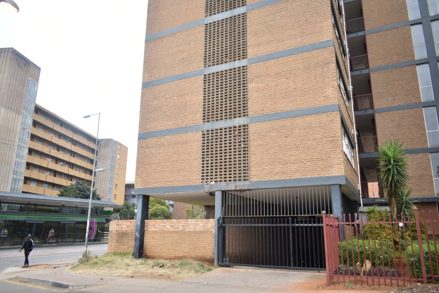 2 Bedroom Property for Sale in Sunnyside Gauteng