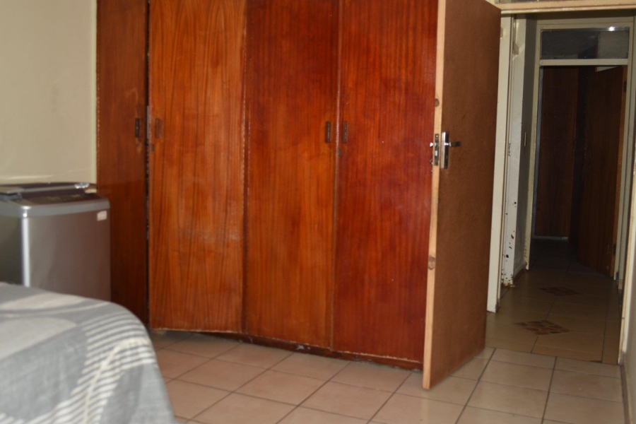 2 Bedroom Property for Sale in Pretoria Central Gauteng