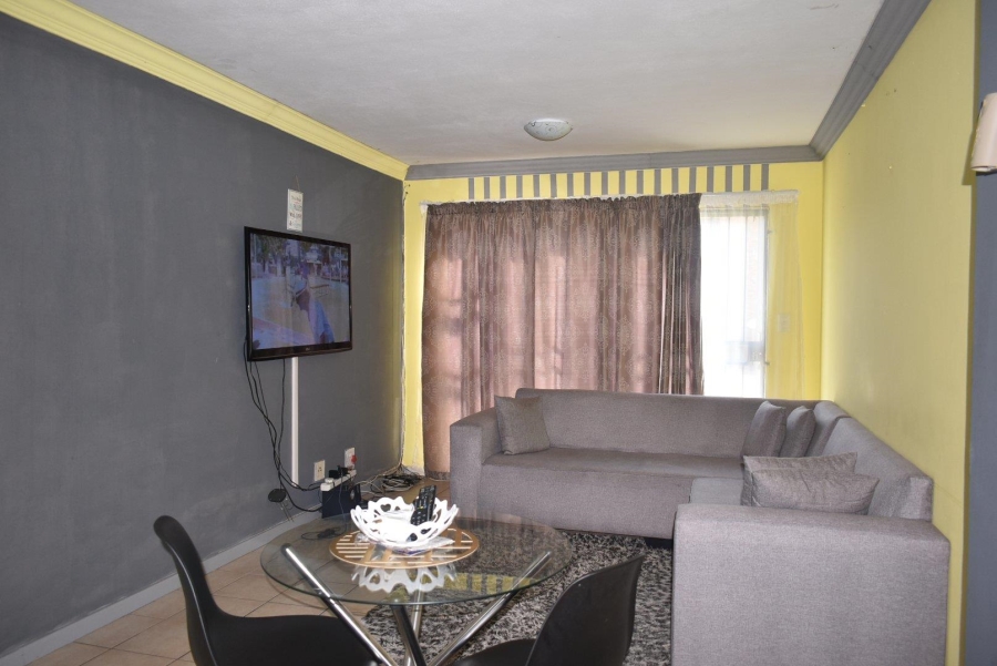 2 Bedroom Property for Sale in Doreg A H Gauteng