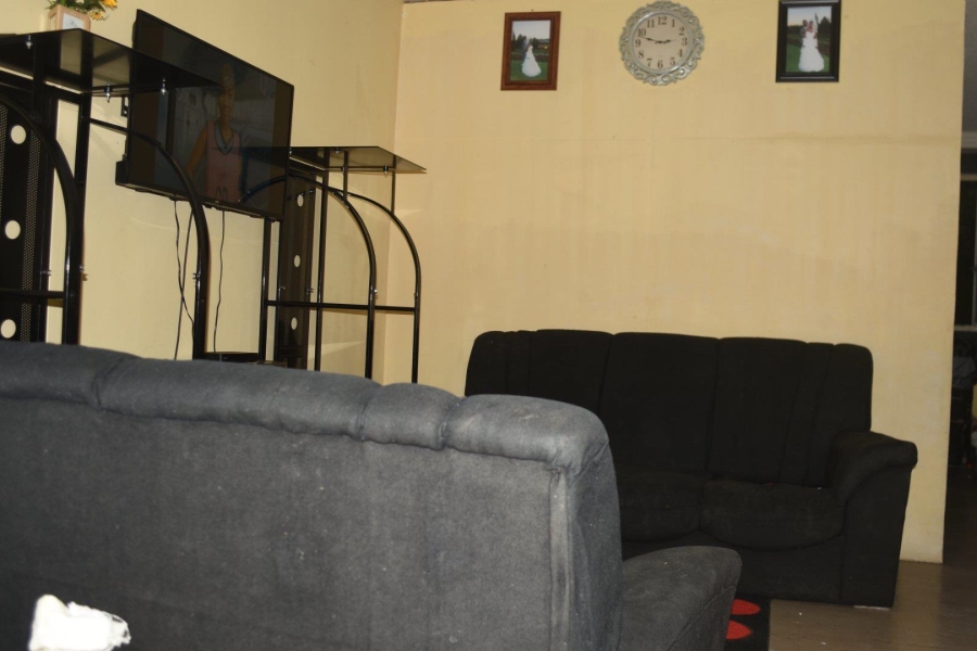 2 Bedroom Property for Sale in Pretoria Central Gauteng