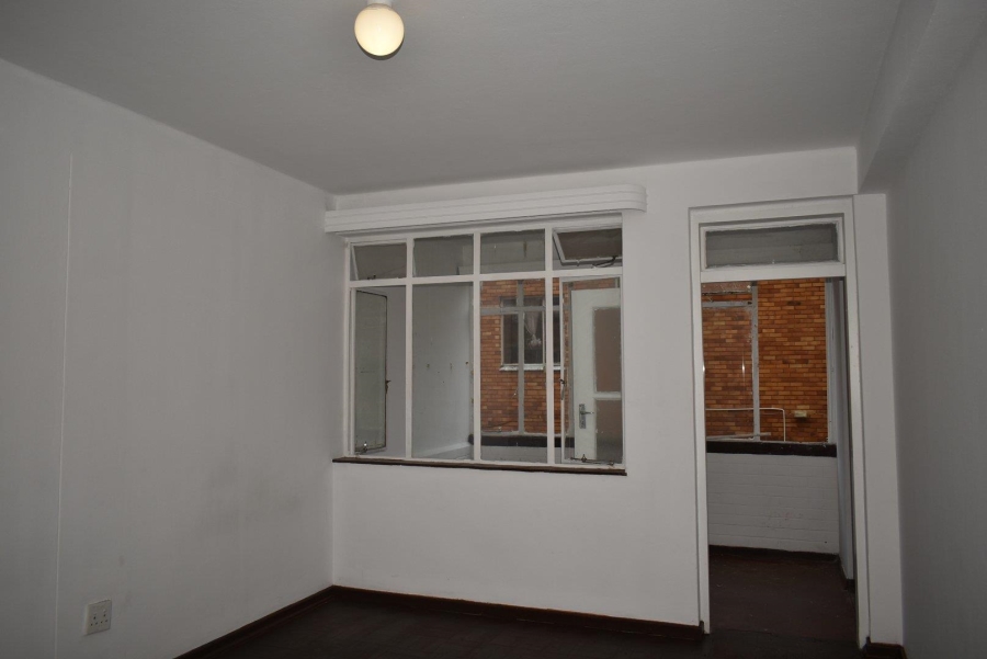 2 Bedroom Property for Sale in Sunnyside Gauteng