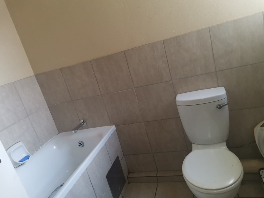 To Let 3 Bedroom Property for Rent in Terenure Gauteng