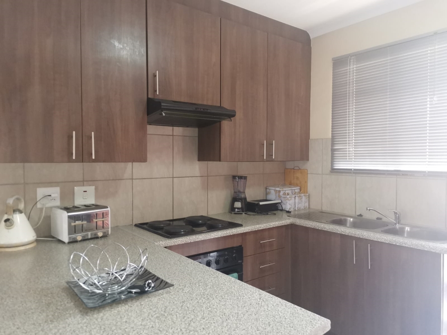 To Let 3 Bedroom Property for Rent in Terenure Gauteng